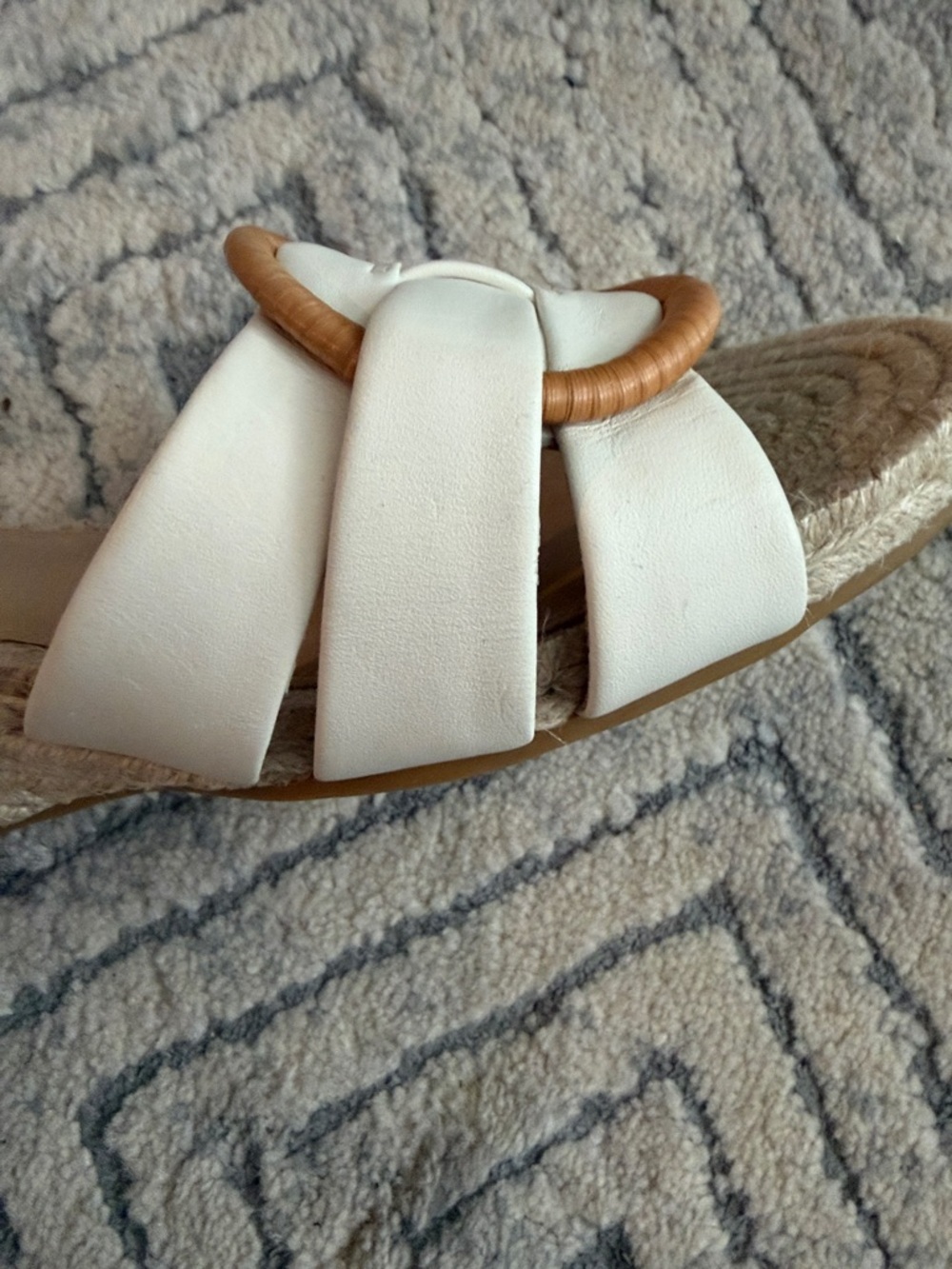 Veronica Beard Cream Leather Slip-On Mules with Tan Ring Detail - Picture 4 of 14